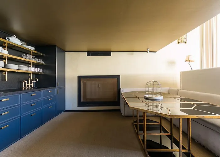 Luxurious Loft Facing The Pantheon